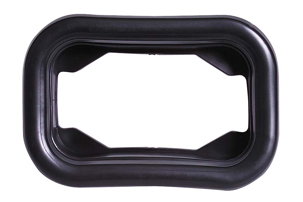 Maxxima 3" x 5" Rectangular Black Grommet